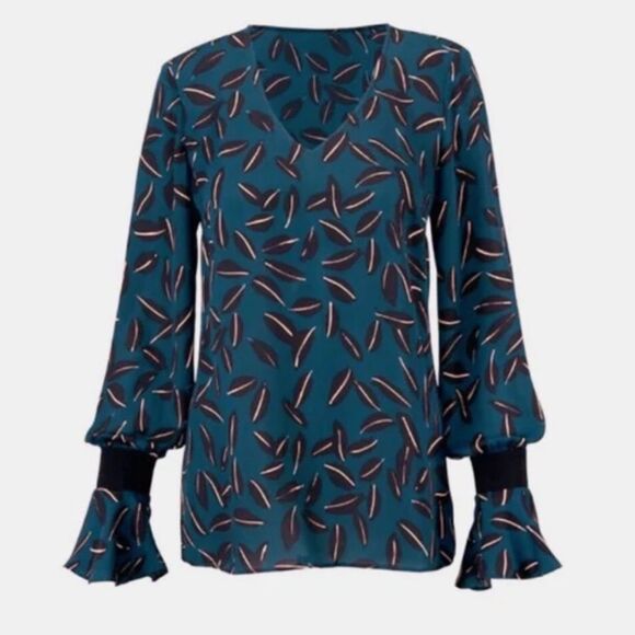 Cabi Kate Shadow Leaf Blouse Bell Sleeved Teal Size Small - Picture 13 of 13